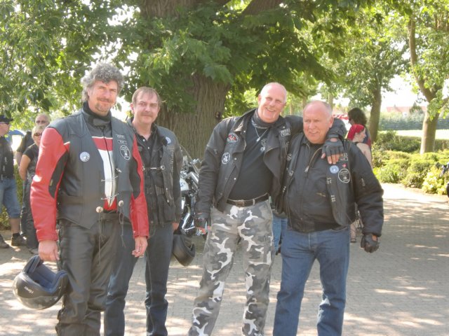 schonmalwasvondresscodegehrt.jpg